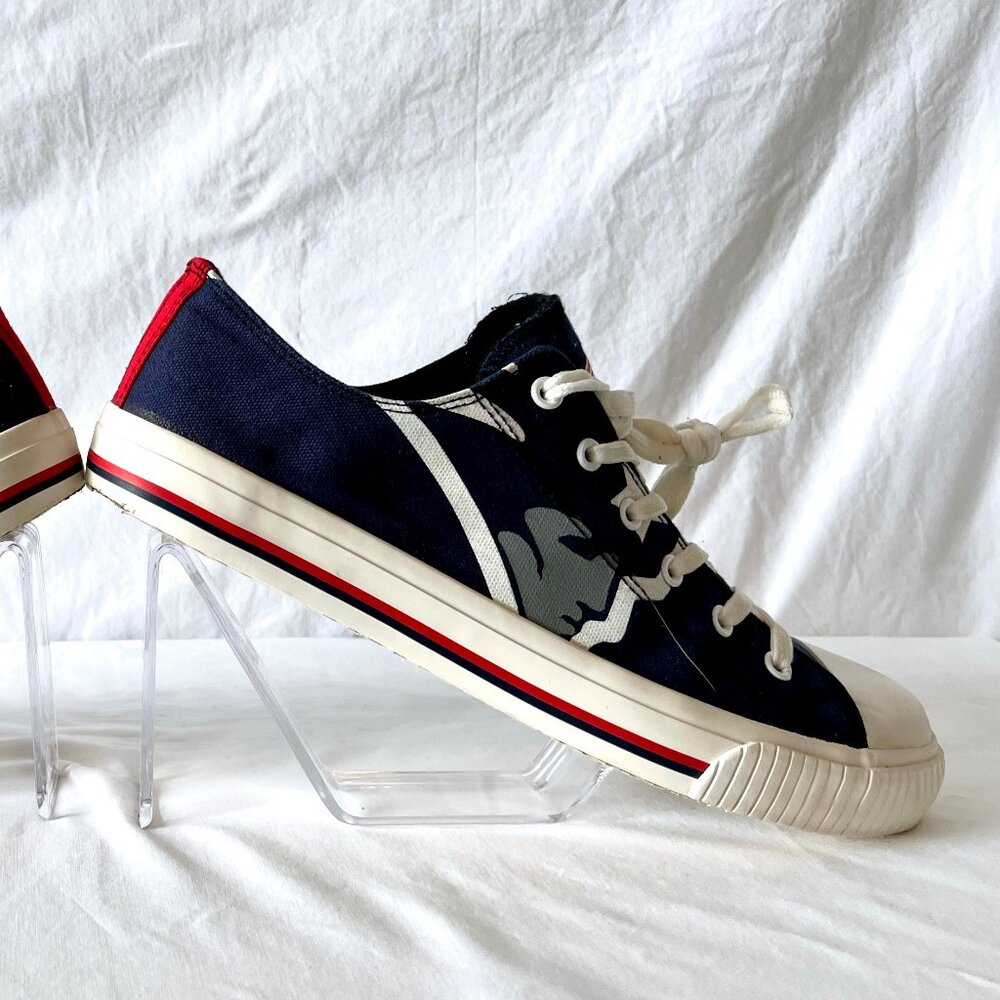 New England Patriots Men's FOCO Low Top Canvas Sneakers, Size 10, EUC!